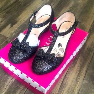 Black sparkle t-strap dress shoe